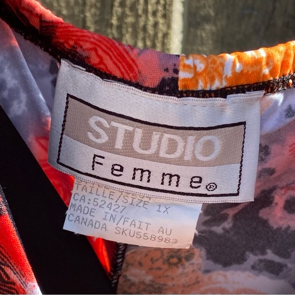 A STUDIO Femme (Size 1X) Multi Coloured Flowered Dress ~6463-001 - Picture 3 of 3